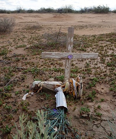 Roadside Memorials: The Ongoing Controversy - In The Light Urns